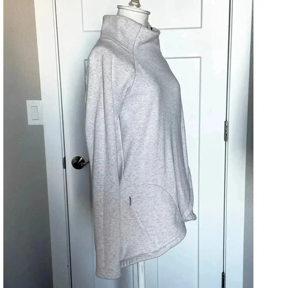 Athleta Womens Sweatshirt Cozy Karma Asymmetrical Pullover Athletic Size S/T - Picture 4 of 12